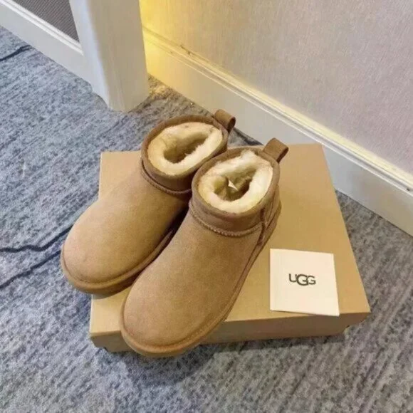 UGG Classic Ultra Mini Water-Resistant Booties Women's - Picture 3 of 7